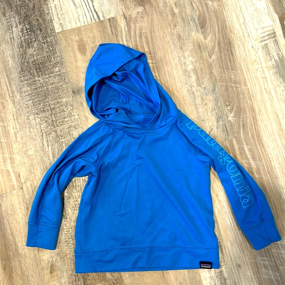Patagonia SPF lightweight hooded shirt